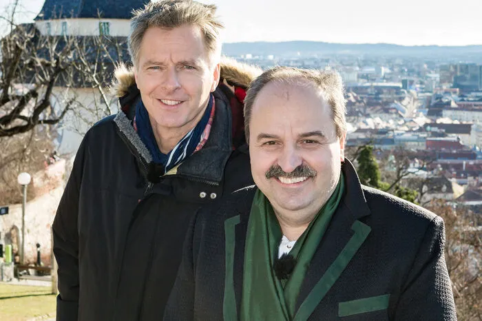 Als prominenter Reiseführer zeigt Starkoch Johann Lafer Moderator Jörg Pilawa seine persönlichen Highlights der steirischen Landeshauptstadt.