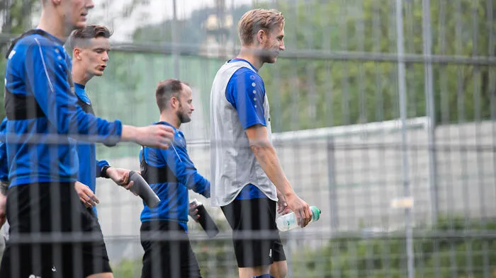 Klicken Sie sich durch die besten Bilder des Trainings!