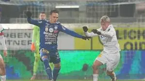 Im Fokus: Hartbergs Lukas Fridrikas (links)