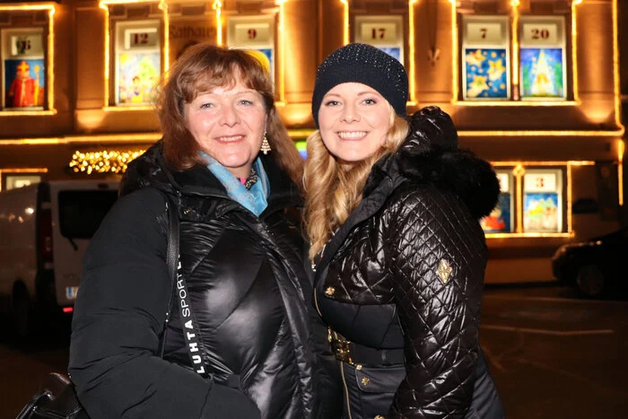 Am Foto Melanie Payer mit ihrer Mutter Andrea Schusser.