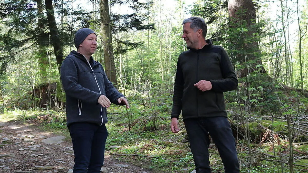 Simon Bauernhofer im Gespräch mit Maximilian Handlos für den neuen Waldge(h)spräche-Podcast