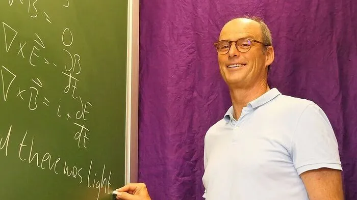 „Ein Fach für den Geist, ein Fach für den Körper“: Dieter Winkler trainierte Schüler, die ab morgen in Israel dabei sind