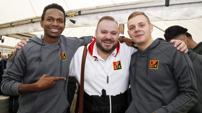Letzten Samstagvormittag lud der FSK-Fanclub...