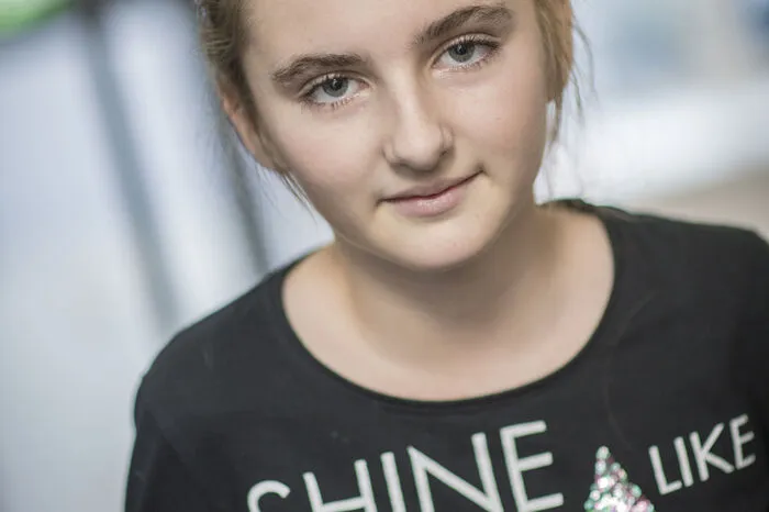 Interviews und eigene Texte verfassen, das finde ich spannend am Zeitung machen. Ich lese jetzt schon ab und zu die Kleine Zeitung, wobei mich Meldungen über Promis am meisten interessieren. Außerdem hätte ich gerne eine ganze Witze- und Rätselseite.
