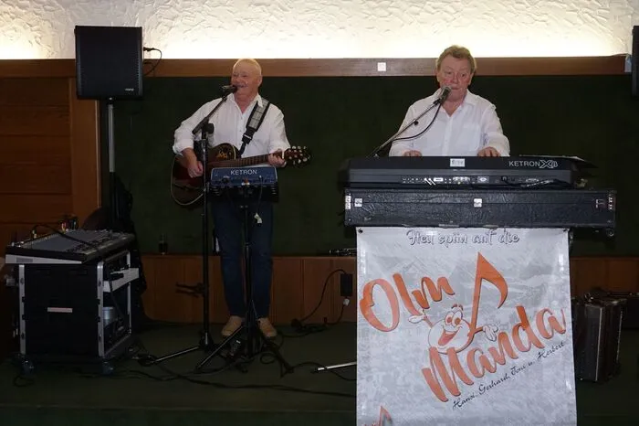 Für die musikalische Umrahmung sorgten die "Olm Manda"