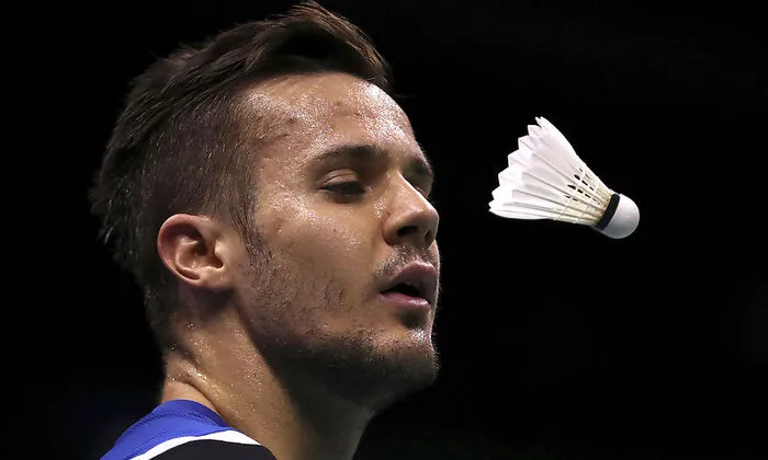 Badminton | Die beste und wohl auch einzige Qualifikationschance aus österreichischer Sicht hat Luka Wraber. Maßgeblich für die Vergabe der je 38 Startplätze im Einzel sowie jeweils nur 16 im Doppel und Mixed-Doppel ist die Weltrangliste mit Stichtag 30. April 2020. Wraber rangiert derzeit als mit Abstand bester heimischer Spieler auf dem 92. Platz, die Top 60 bis 70 des bereinigten Rankings sollten sich die Tickets sichern können.
