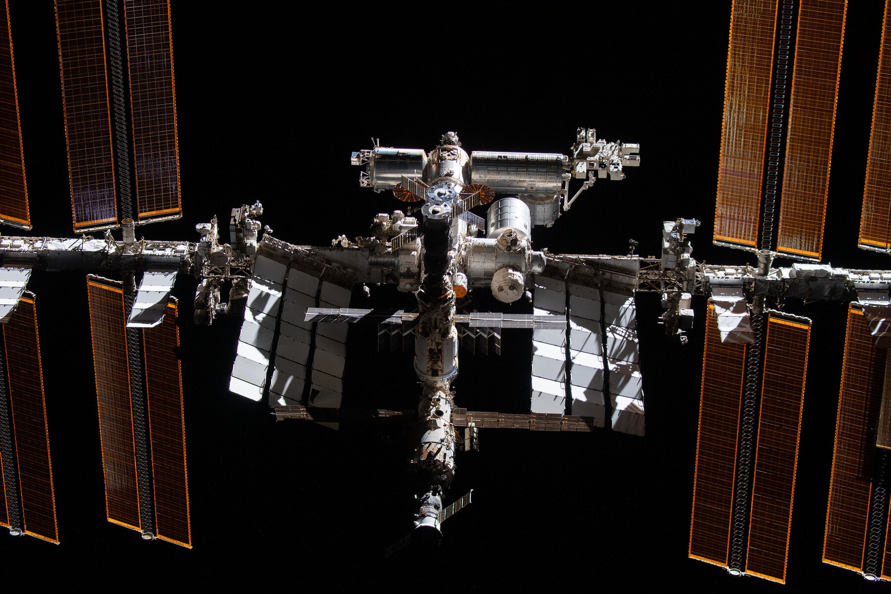 ISS-Astronauten mussten wegen eines Lecks die Raumstation verlassen