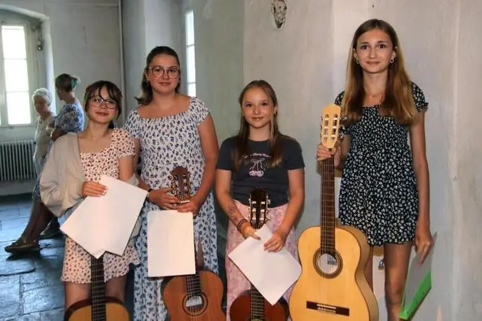 Klicken Sie sich durch die Fotos vom Schlosskonzert der Musikschule Bärnbach.