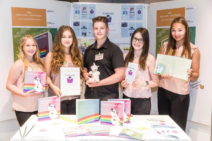 KiBu: HAK Hartberg sorgte mit selbst produziertem und gezeichneten Kinderbuch für Furore