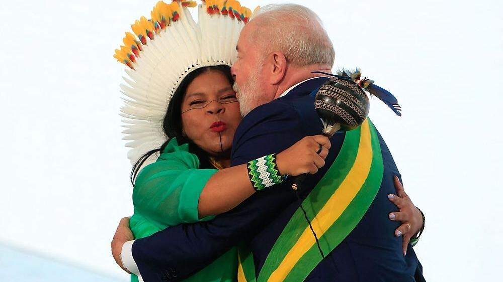Lula für dritte Amtszeit als Präsident Brasiliens vereidigt
