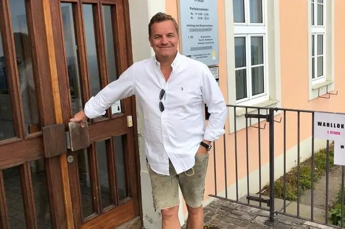 Georg Mayer (FPÖ) ging in der Ledernen zur Wahl