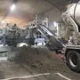 Mit einem Betonfertiger wurde 2018 die Betonfahrbahn aufgetragen