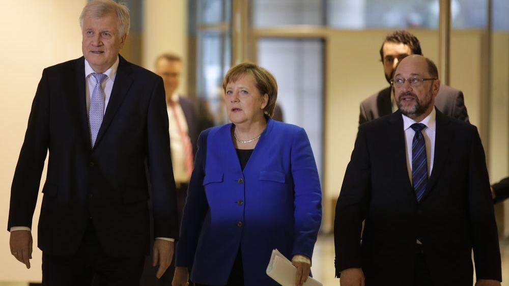 Seehofer mit Merkel und Schulz 