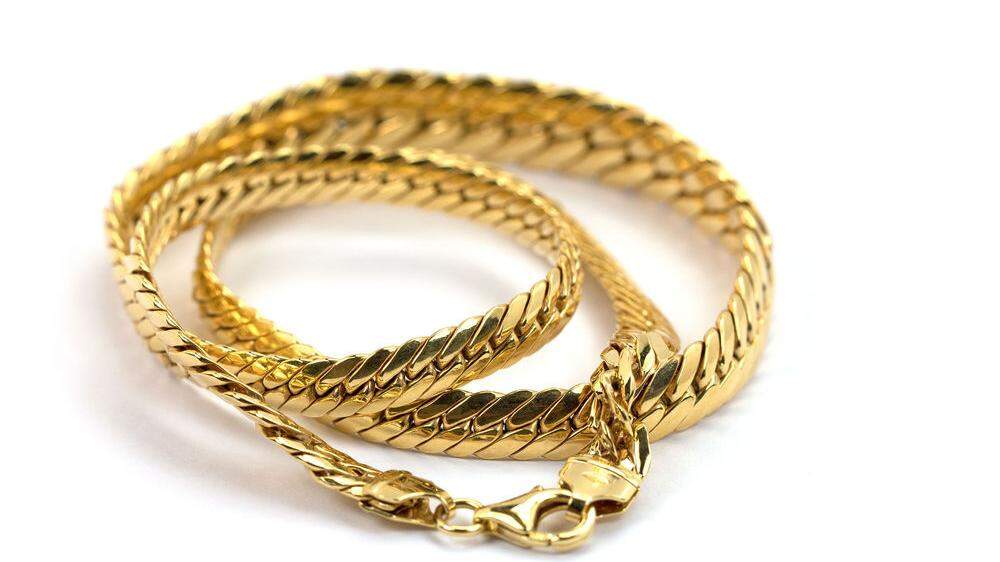 Statt Goldketten bekam der Juwelier wertlosen Kupfer- und Nickelschmuck