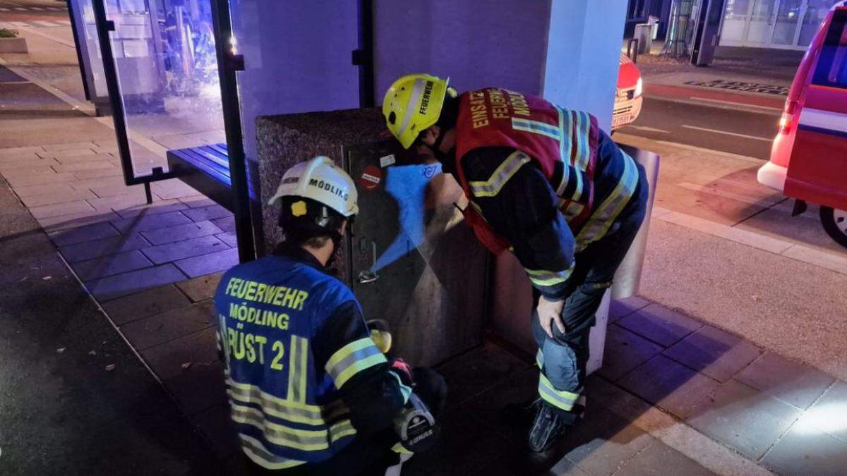 Die Feuerwehr musste den jungen Erwachsenen um 4 Uhr nachts befreien