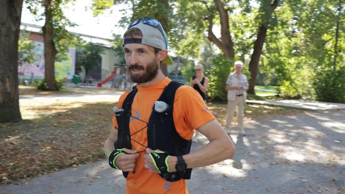 Marion Ortner beim Zieleinlauf in Krems