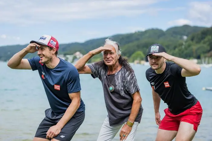 Was dieses Trio wohl sucht? Stefan Brennsteiner mit „Waterloo“ und Joshua Sturm (von links)