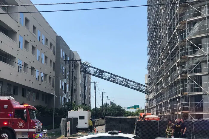Der Unfall ereignete sich am Sonntag in Dallas im US-Bundesstaat Texas.