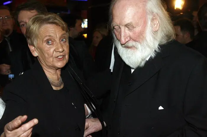 Sie ist vielen Zusehern auch als Toni Sackbauer aus der legendären TV-Serie "Ein echter Wiener geht nicht unter" mit Karl Markovits bekannt.