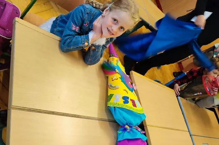 Vanessas erster Schultag! Darauf hat sie sich schon den ganzen Sommer gefreut und war stolz auf ihre Schultüte und Schultasche. Unter diesem Link kann man weitere Fotos hochladen.