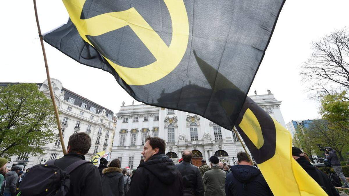 In Österreich ist das Logo der Identitären in der Zwischenzeit verboten