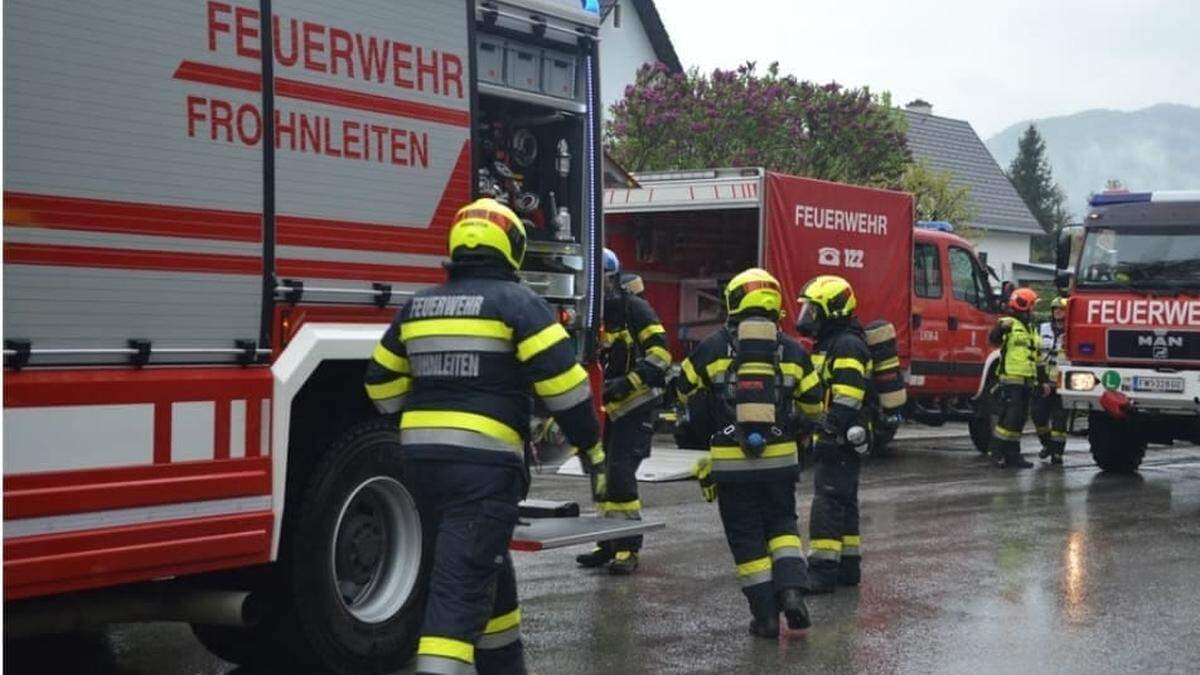 Die Freiwillige Feuerwehr Frohnleiten war gemeinsam mit der Betriebsfeuerwehr mit 32 Kräften im Einsatz