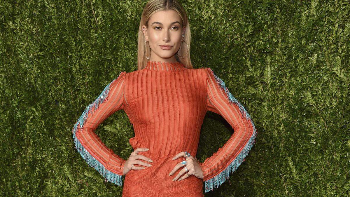 Hailey Baldwin 