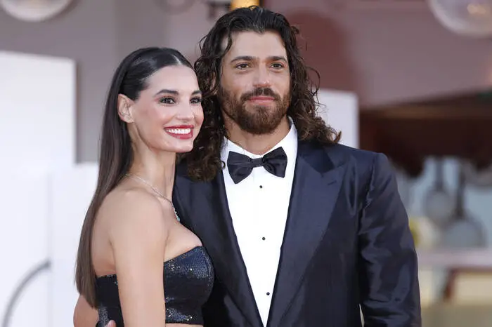 Francesca Chillemi und Can Yaman bei der Premiere des Kinofilms "Il signore delle formiche"