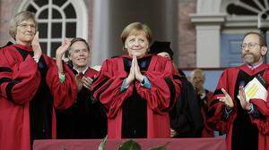 In Harvard gefeiert: Merkel mit Drew Faust, Alan Garber, Huda Zoghbi, James Earl Jones, Mark Zuckerberg