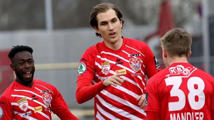 Winfred Amoah (l.) und Matthias Puschl trafen für den KSV