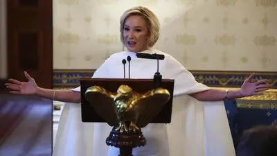 Pastorin Paula White-Cain sprach beim Osteressen im „Blue Room“ des Weißen Hauses  