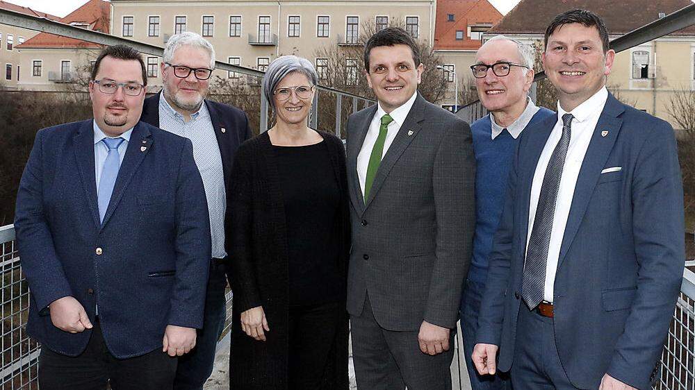 V.l.n.r.: Sommerbauer, Gogg, Siegel, Bürgermeister Jost, Friessnig, Siegl
