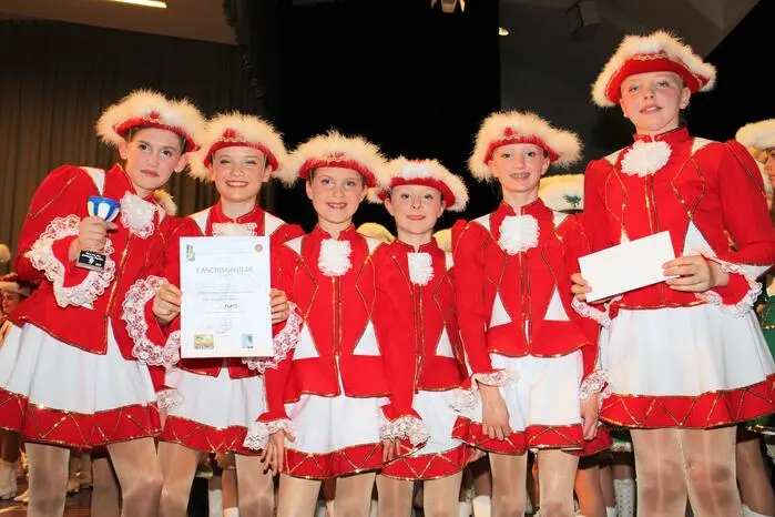 Hervorgehoben hat die Jury die Hebefiguren, die Exaktheit und das Gesamtbild der Choreografie bei den jungen Damen der Midi-Garde Ligist. Das große Lob der Jury wurde auch bei der Siegerehrung eindrucksvoll bestätigt.