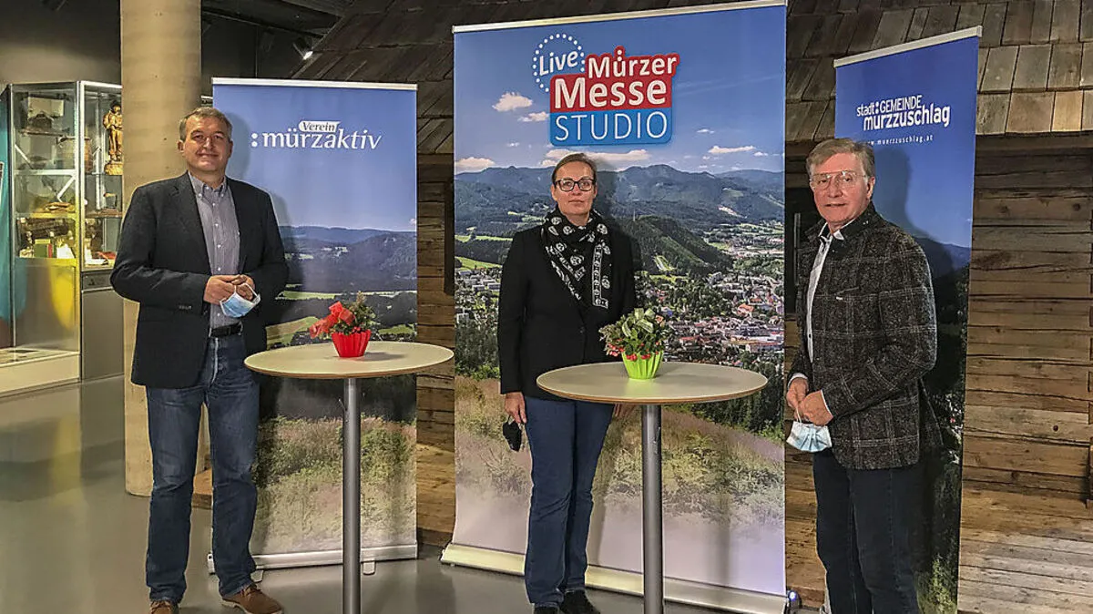 Bürgermeister Karl Rudischer und die WK-Vertreter Martina Romen-Kierner und Franz Skazel