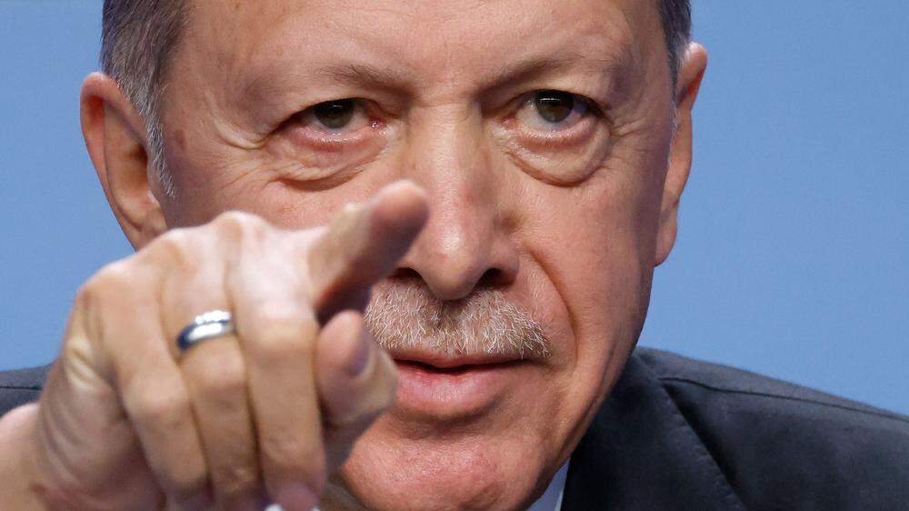Recep Tayyip Erdogan spielt weiterhin auf Zeit.