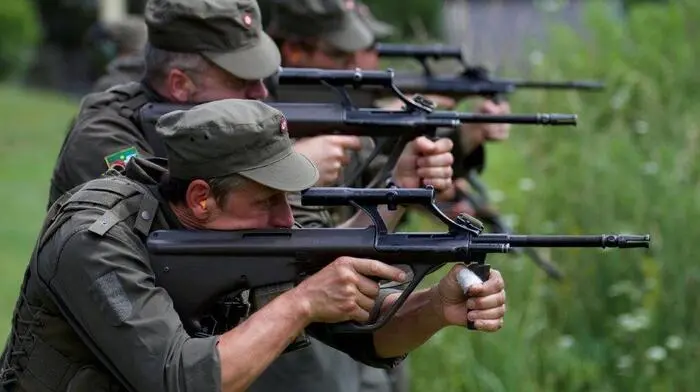 120 Milizsoldaten rückten in die Spittaler Türkkaserne zur Waffenübung ein.