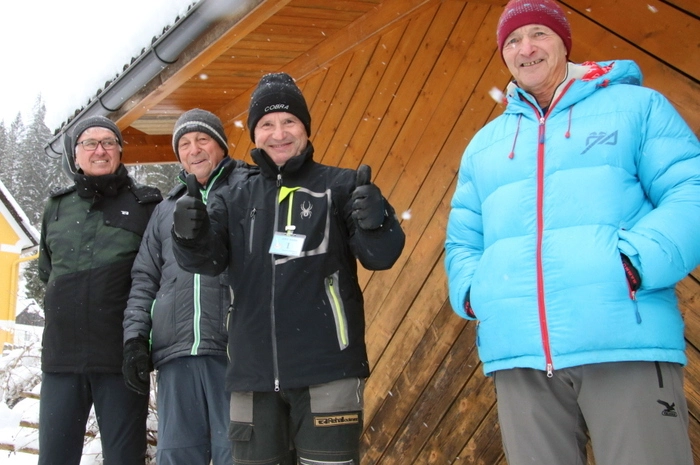 Gewonnen haben die Dorfmeisterschaft die "Sunny Boys" mit Stefan Reiner, Andreas Atzler, Stefan Gines und Gabriel Rieger.