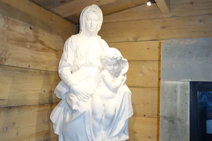 Die Madonna an ihrem angestammten Platz im „Springer-Werk“