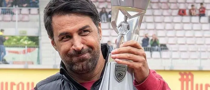Ismail Atalan wurde Zweitliga-Trainer des Jahres