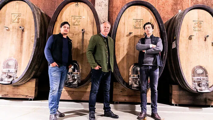 Familienbande: Manfred Tement mit den Söhnen Stefan und Armin
