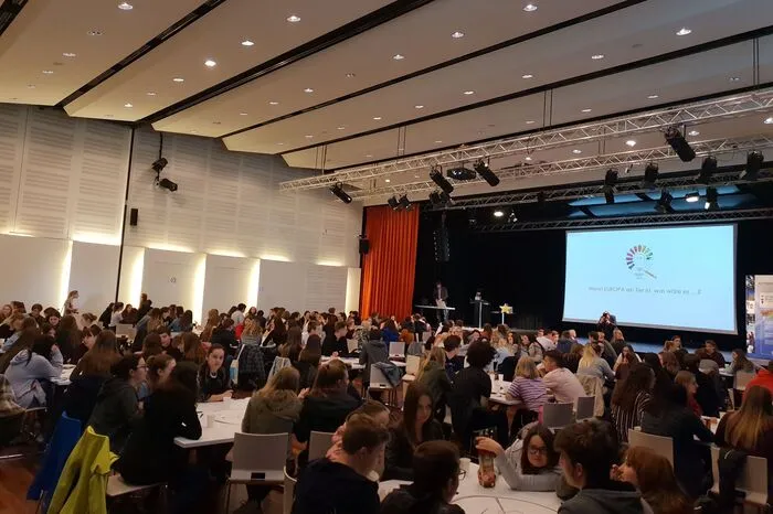 Rund 200 Schüler (HAK, HLW und Borg Feldbach sowie Borg Bad Radkersburg) nahmen an der Veranstaltung teil