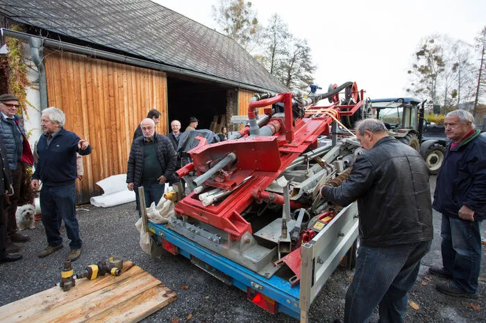 Es wurde in Hirnsdorf in einen Container verladen und ist derzeit unterwegs nach Brasilien.