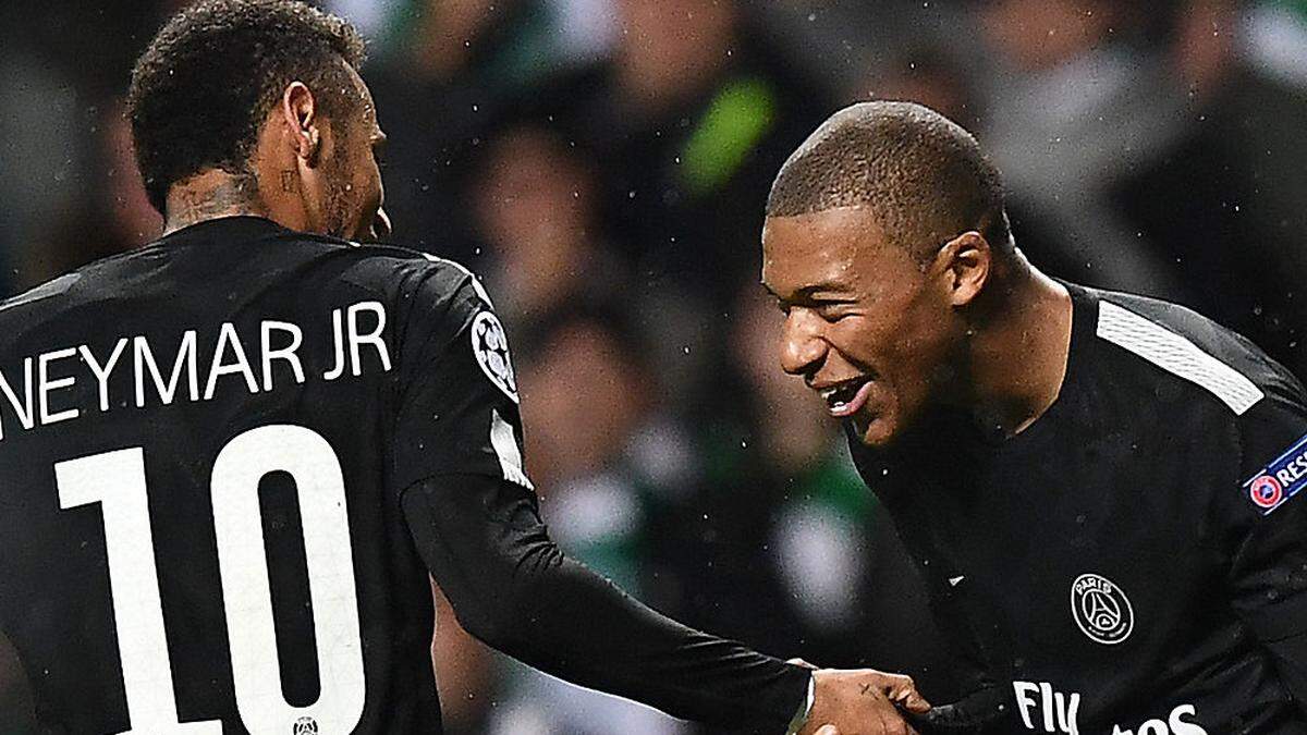 Die Verpflichtung von Neymar kostete Paris SG 222 Millionen Euro, für Kylian Mbappe werden in einem Jahr 180 Millionen fällig