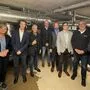 Die Projektpartner im Herzen der neuen Nahwärme-Übergabestation