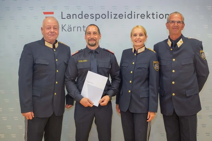 Rauchegger, Alfred Baumschlager (Kommandanten der Polizeiinspektion Millstatt am See), Kohlweiß und Chefinspektor Helmut Allmayer (von links)