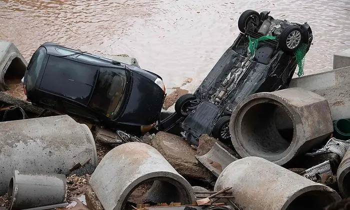 Die Flut sei sehr schnell gekommen, berichtet Landrat Frank Rock.