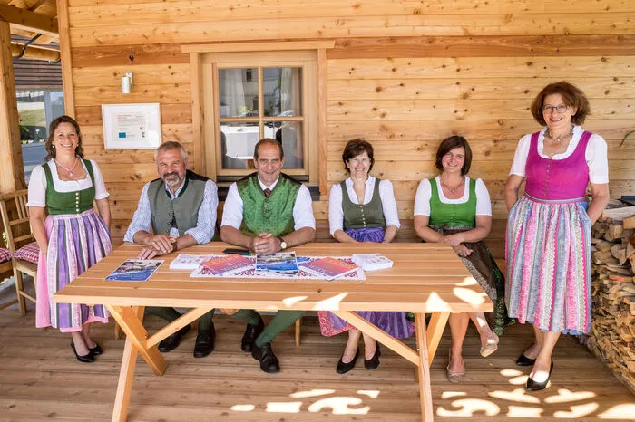 Der Bau wurde mit LEADER-Fördermitteln unterstützt, am 22. Juni gab es dazu ein Pressegespräch vor Ort.
