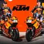 SALZBURG,AUSTRIA,20.FEB.17 - MOTORSPORTS, MOTORCYCLE - MotoGP, KTM launch, photo shooting. Image shows Pol Espargaro (ESP/ KTM) and Bradley Smith (ENG/ KTM).
Photo: GEPA pictures/ Red Bull/ Sebas Romero KTM Media Library - ATTENTION - FREE OF CHARGE FOR EDITORIAL USE