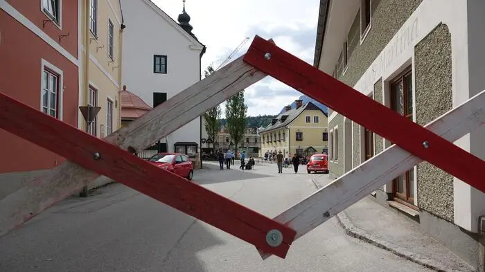 Am Wochenende wird der Dorfplatz für den Verkehr gesperrt