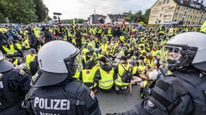 Demonstration gegen den AFD-Parteitag in Essen, diverse Zufahrtsstraßen wurden blockiert